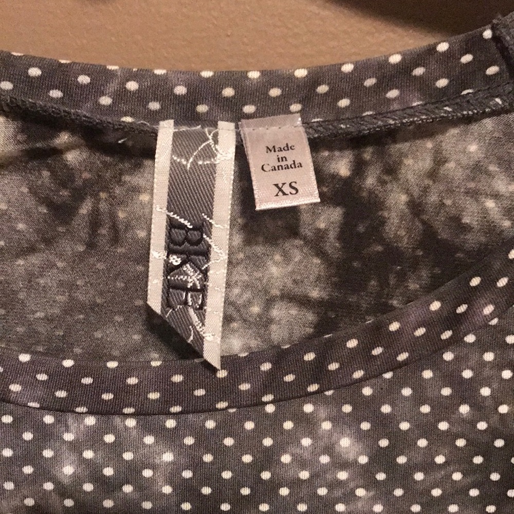 BKE Lace Tee - Picture 3 of 4